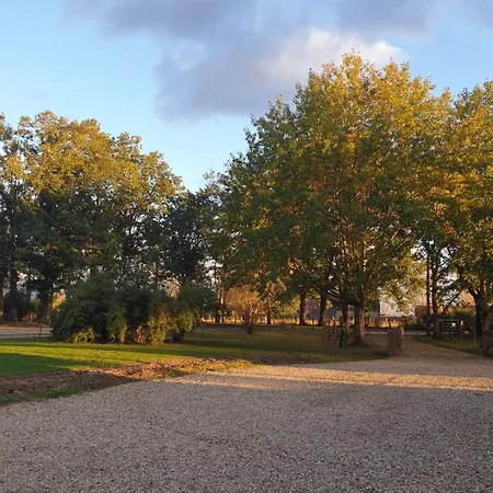 Pisseloup Δωμάτια σε οικογενειακή κατοικία *