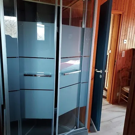 Δωμάτια σε οικογενειακή κατοικία Pisseloup