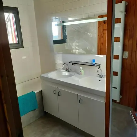 Δωμάτια σε οικογενειακή κατοικία Pisseloup Gouise